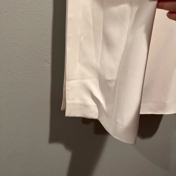 New NWT Escada Ivory White Minimalist Sleeveless Cape Back Long Blouse Top - Picture 6 of 16